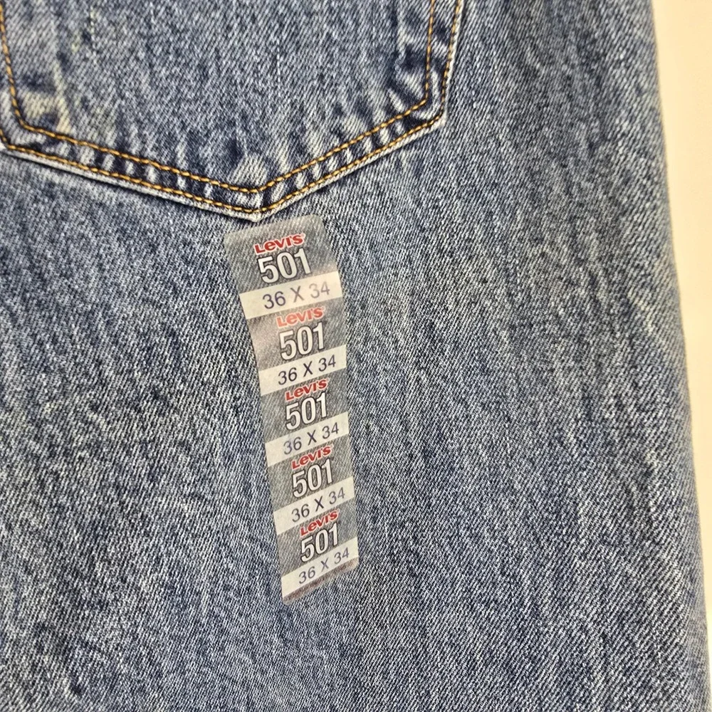 Levi's 501 Original Fit Jeans Men 36x34 Blue Straight Leg Button Fly 005010193